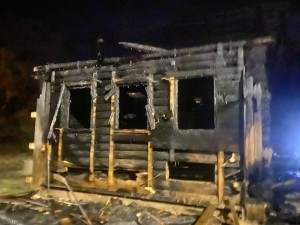 В рамках расследования уголовного дела устанавливаются обстоятельства гибели детей при пожаре в Тверской области