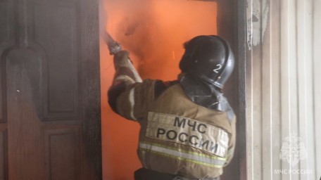 Один человек погиб и четверо пострадали при пожаре в Якутии