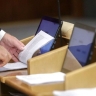 Законопроект о передаче СФР полномочий по региональным выплатам прошел I чтение