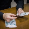Кировчанин заплатит 300 тысяч за ДТП, которое устроила его дочь