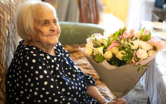 В Курске ветеран Великой Отечественной войны Наталья Носова отметила 100-летний юбилей