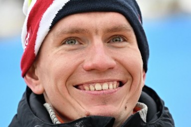 В Норвегии отреагировали на сбор Большунова в Италии: "Русский медведь снова зарычал"