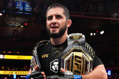 Махачев рассказал об отношении к Овечкину