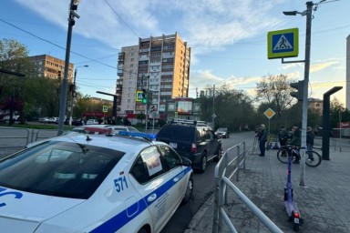 В Магнитогорске сбили ребенка, который пересекал дорогу на велосипеде