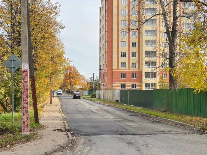 Чиновники отчитались о ремонте дорог в Костроме, а сами их не отремонтировали Чиновники отчитались о ремонте дорог в Костроме, а сами их не отремонтировали