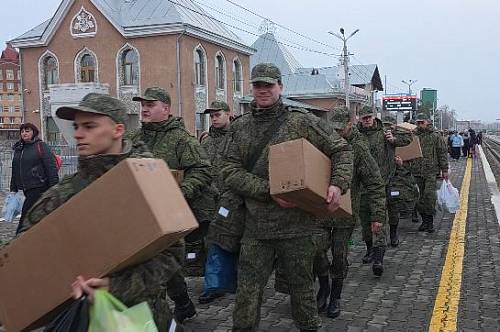 Первых призывников отправили на службу в Приамурье