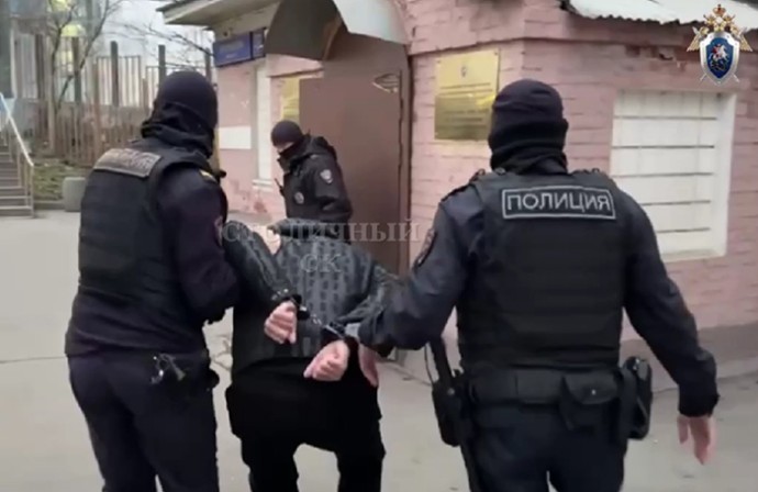 Бойцу ММА предъявлено обвинение по делу об осквернении памятника в Москве