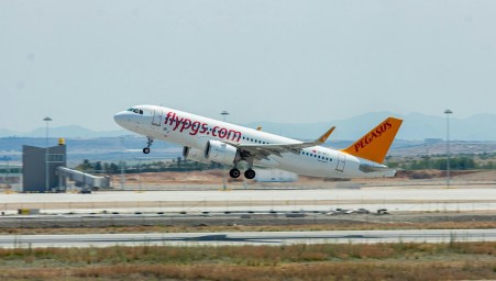 Туристов пересаживают на стыковочные рейсы в Египет из-за замены борта