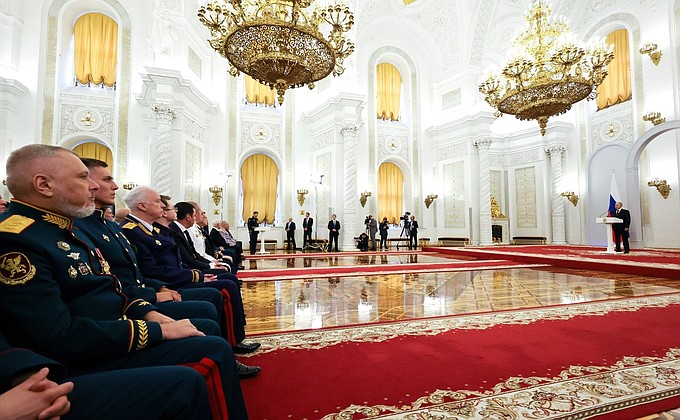 Встреча с выпускниками военных вузов