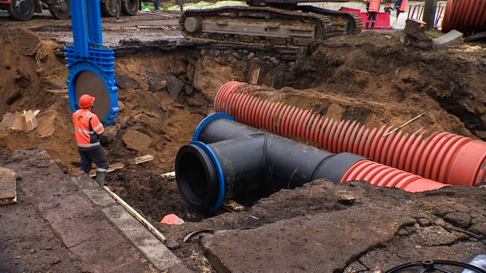 Просадку грунта в Выборгском районе Петербурга удалось стабилизировать: все работы идут под контролем Александра Беглова Просадку грунта в Выборгском районе Петербурга удалось стабилизировать: все работы идут под контролем Александра Беглова