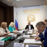 В Курске обсудили ход строительства и капремонта ключевых объектов