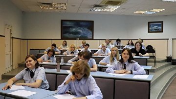 Сотрудники столичных судов написали правовой диктант по речи юриста Кони