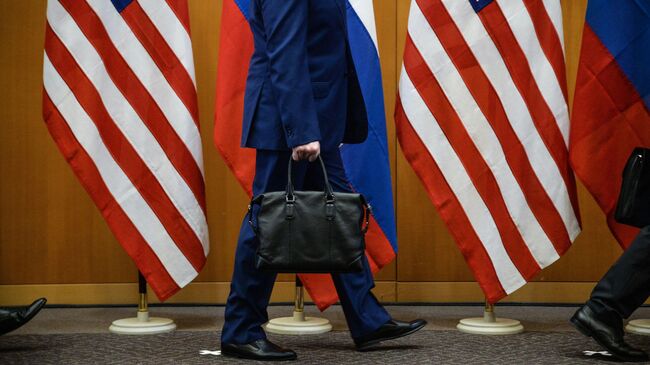 Россия и США могут договориться о нерасширении НАТО, заявил эксперт