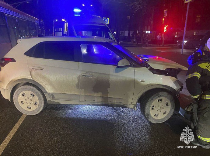 Вчера в Тульской области сгорел автобус и автомобиль Вчера в Тульской области сгорел автобус и автомобиль