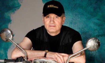 В Петербурге умер фотограф Валерий Плотников — летописец лиц и эпохи