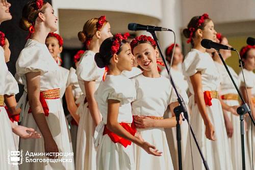 Благовещенской детской школе искусств имени Марии Кнауф‑Каминской исполнилось 105 лет Благовещенской детской школе искусств имени Марии Кнауф‑Каминской исполнилось 105 лет