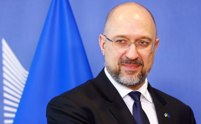 Шмыгаль: 15 государств выделят деньги на вооружение Украины в 2026 году