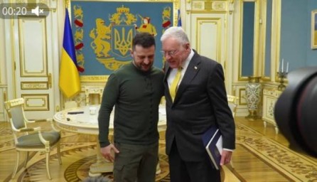 Зеленский предложил спецпосланнику Келлогу гражданство Украины и квартиру в Киеве