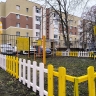 В Разумном волонтёры белгородского завода «ОМК Энергомаш» обновили метеоплощадку детсада...