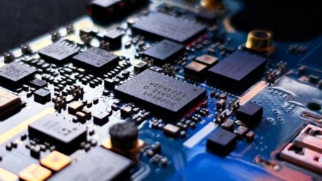 Власти США увидели в китайских лабораториях по тестированию электроники угрозу национальной безопасности