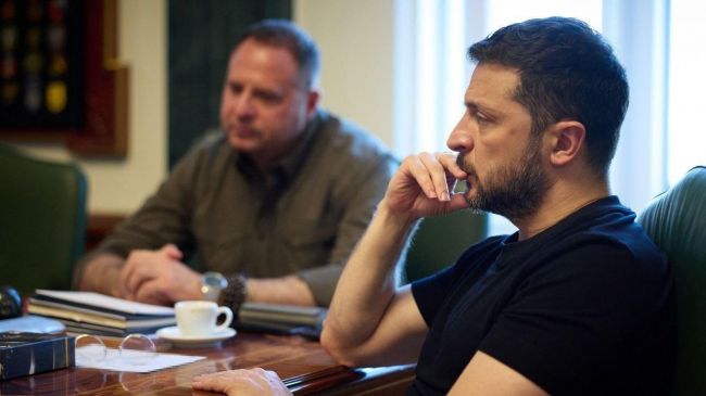 Цель визита — работа или отдых? Владимир Зеленский приехал на Кипр