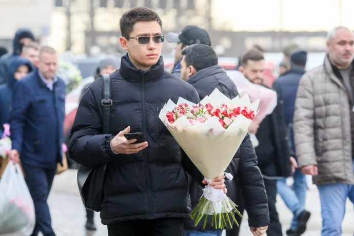 Более 70% россиян потратят на День матери до 5 тысяч рублей