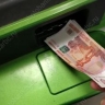 Дистанционные мошенники обманули троих горожан на крупные суммы