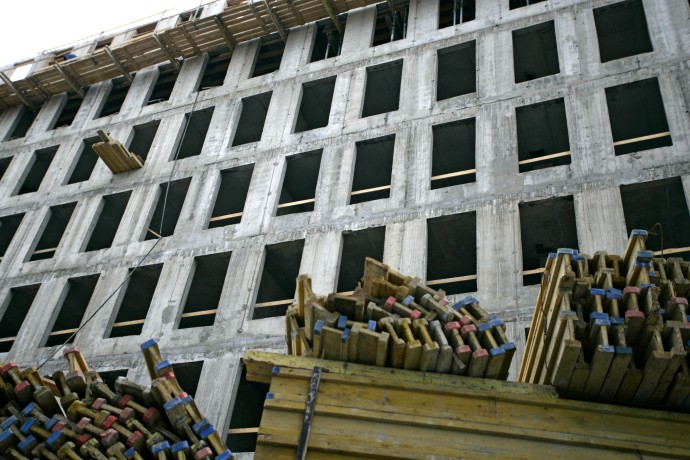 Деньги от продажи недостроев Минобороны потратят на квартиры для военных