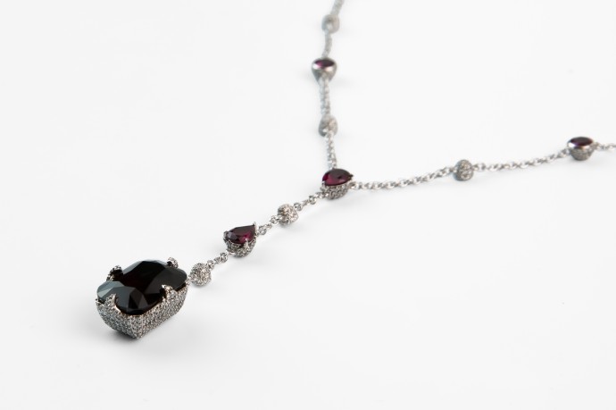 Бренд EVOLIgems представил подборку ювелирных изделий, которые точно привлекут удачу в 2026 году Бренд EVOLIgems представил подборку ювелирных изделий, которые точно привлекут удачу в 2026 году