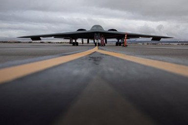 В США рассказали о 30-часовом перелете носителя «уничтожителя бункеров» для удара по Ирану