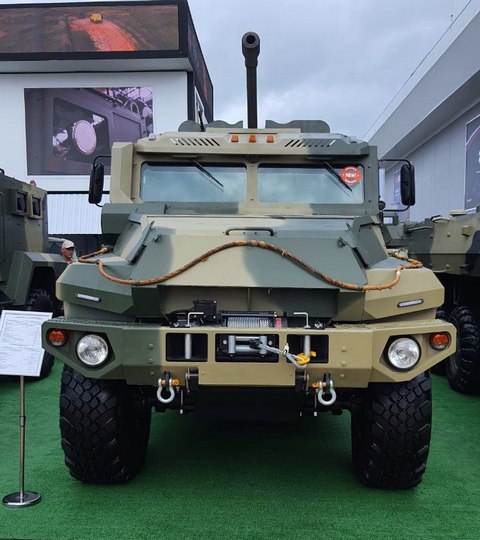 Не знает пощады - САУ на базе "Спартака" будет косить врага из 57-мм пушки