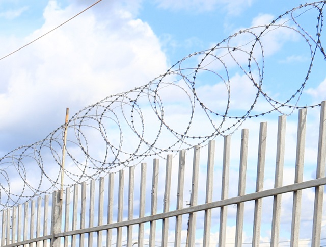 В Мордовии суд отказал в УДО осужденному за двойное убийство, отсидевшему более 20 лет В Мордовии суд отказал в УДО осужденному за двойное убийство, отсидевшему более 20 лет