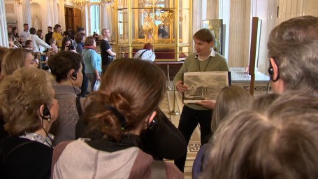 Участникам проекта «Открытый город» показали непарадную жизнь Эрмитажа