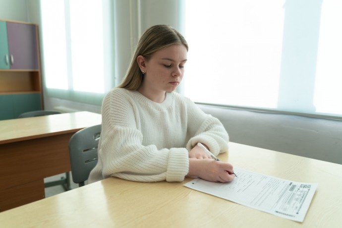 Число участников ЕГЭ по химии в 2025 году выросло более чем на 9% Число участников ЕГЭ по химии в 2025 году выросло более чем на 9%