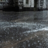 Петербург ждут два очень дождливых дня: водителей просят быть предельно внимательными