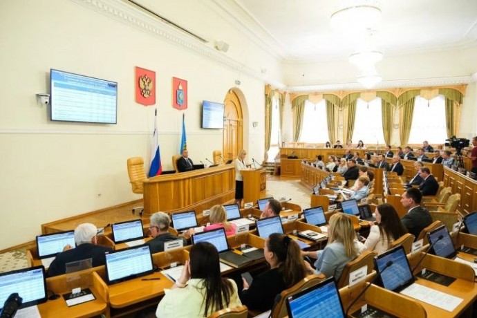 Астраханское правительство обсудило отчет об исполнении областного бюджета за 2024 год