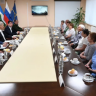 Глава Башкирии встретился в Нефтекамске с семьями погибших участников СВО