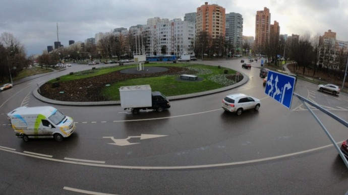 Новые дорожные знаки, которые сбивают с толку опытных водителей