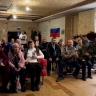 Артисты фронтовой творческой бригады группировки войск «Центр» провели концерт в честь 80-летия Победы для жителей Авдеевки в ДНР