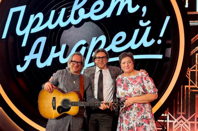 «Одолжила»: астраханская медсестра перепела Повалий и предложила Малахову покататься на чунках