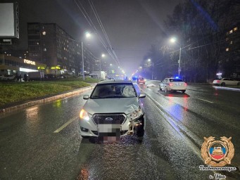В Уфе сбитую иномаркой женщину отбросило под колеса другого авто