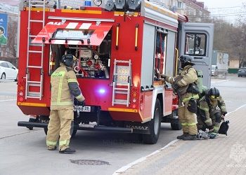 В Белогорске из-за пожара эвакуировали жителей пятиэтажки