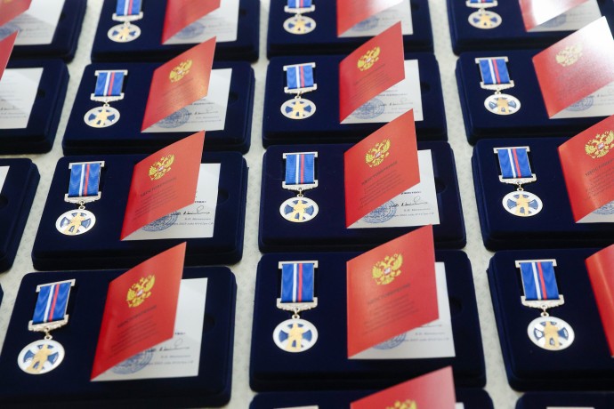 В Совете Федерации наградили детей-героев В Совете Федерации наградили детей-героев