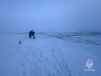 Найдено тело одного из пассажиров затонувшего в Якутске автомобиля