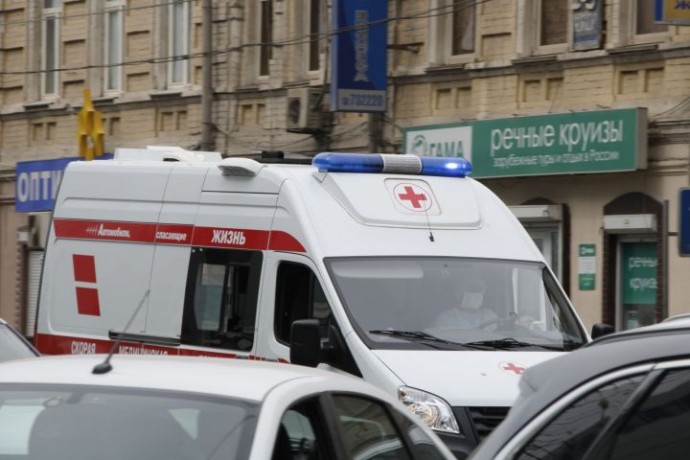 Девочка в тяжелом состоянии. Минздрав прокомментировал состояние детей, пострадавших на пожаре в Астрахани