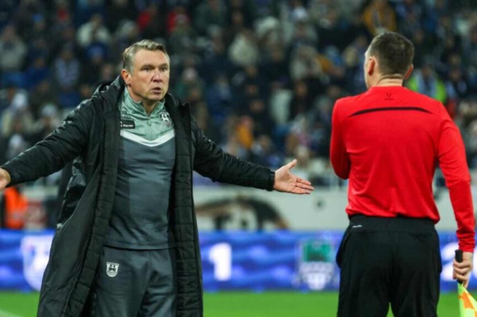 "Балтику" и Талалаева ждут санкции РФС после матча со "Спартаком" "Балтику" и Талалаева ждут санкции РФС после матча со "Спартаком"