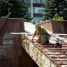 В Курске приступили к реставрации памятника «Скорбящая мать»