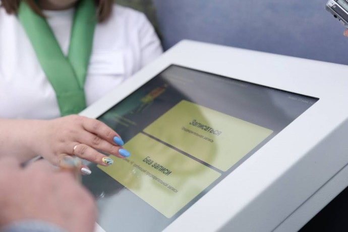Душой болеть за кадры. Как привлечь сотрудников в сферу медицины?