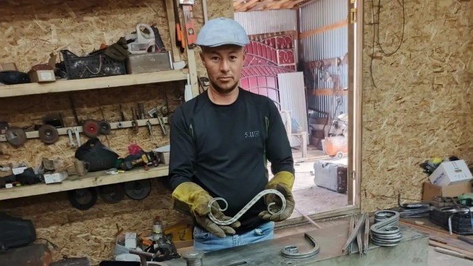 Мастер по металлу в Башкирии наладил производство уникальных конструкций Мастер по металлу в Башкирии наладил производство уникальных конструкций