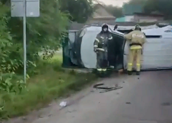 В Свободном произошло ДТП с переворотом